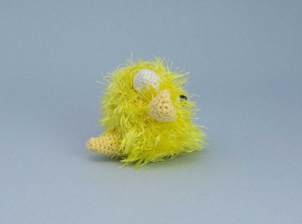 amigurumi crochet yellow fluffy monster pattern