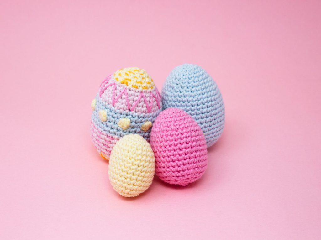 crocheted easter eggs