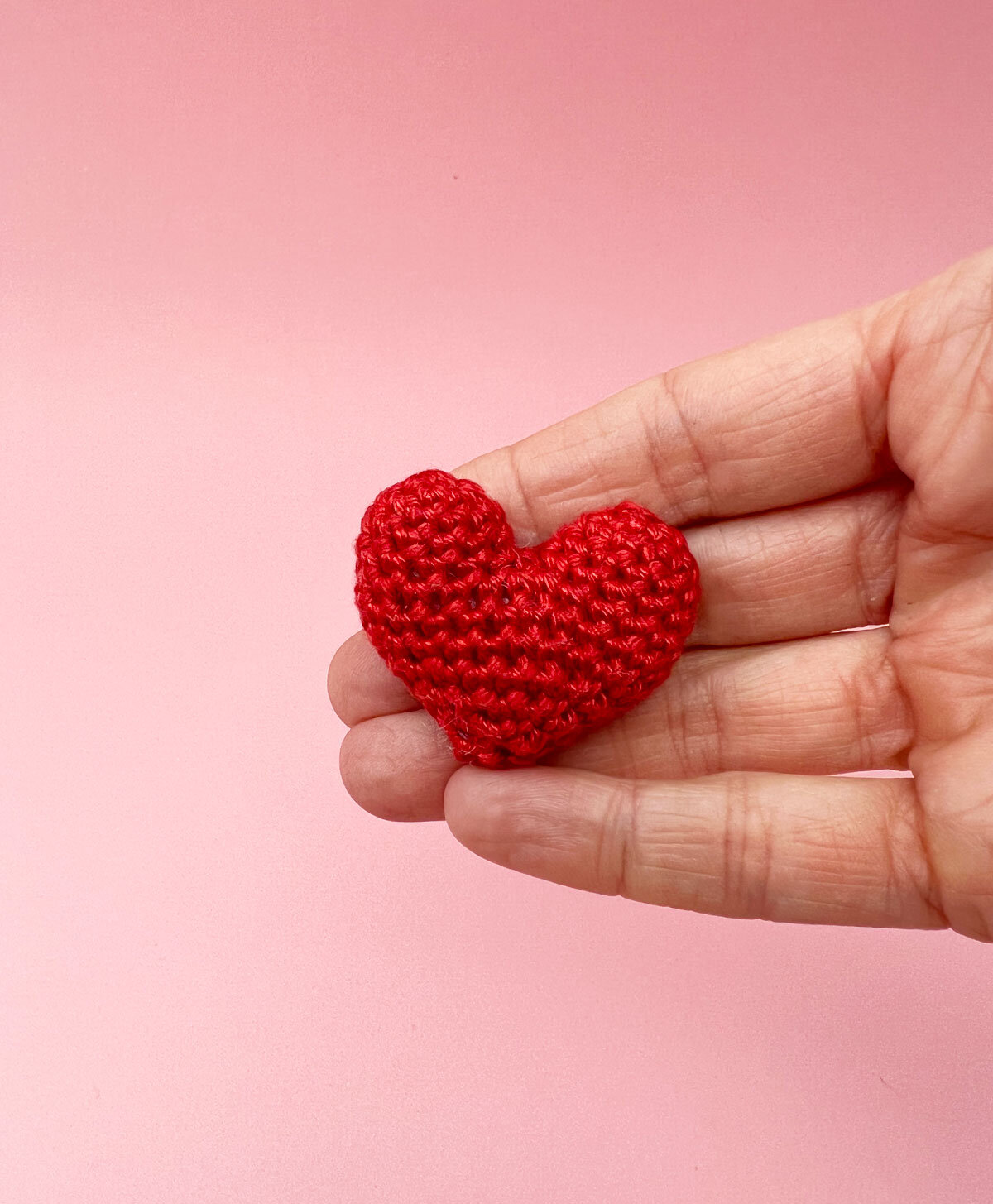 Free Heart crochet pattern